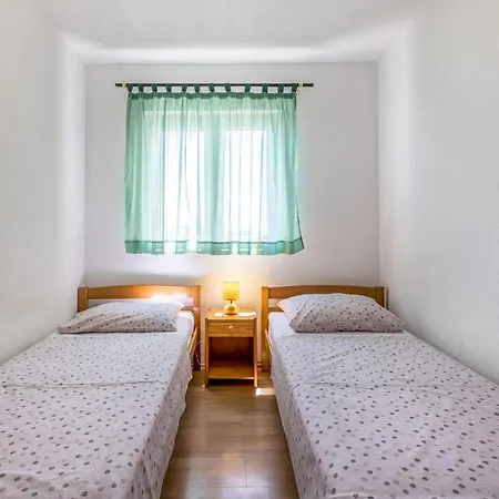 Cozy In With Private Swimming Pool, Be Inside Or Outside 別荘 *
